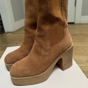 Chinese Laundry Tan Heeled Platform Boots Size 5